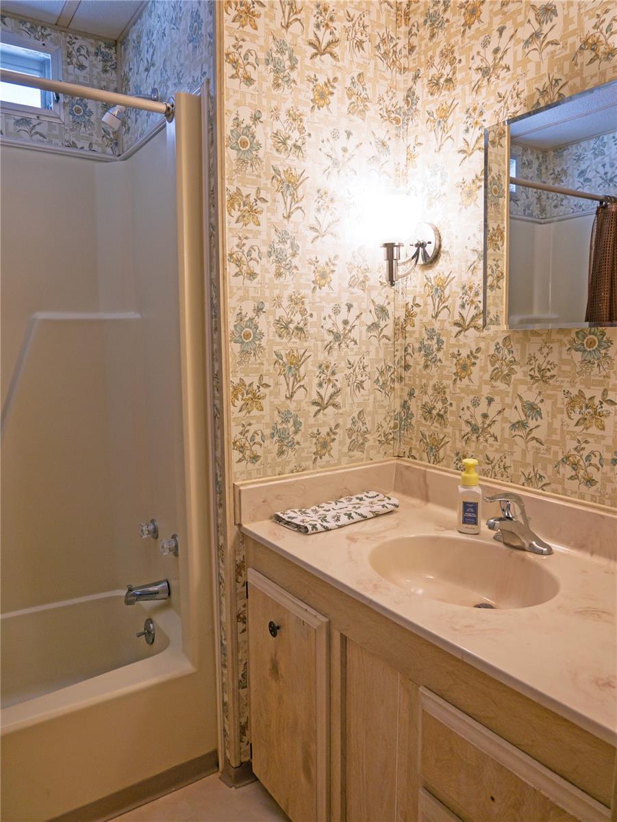 12501 ULMERTON RD #122, LARGO, FL, 33774