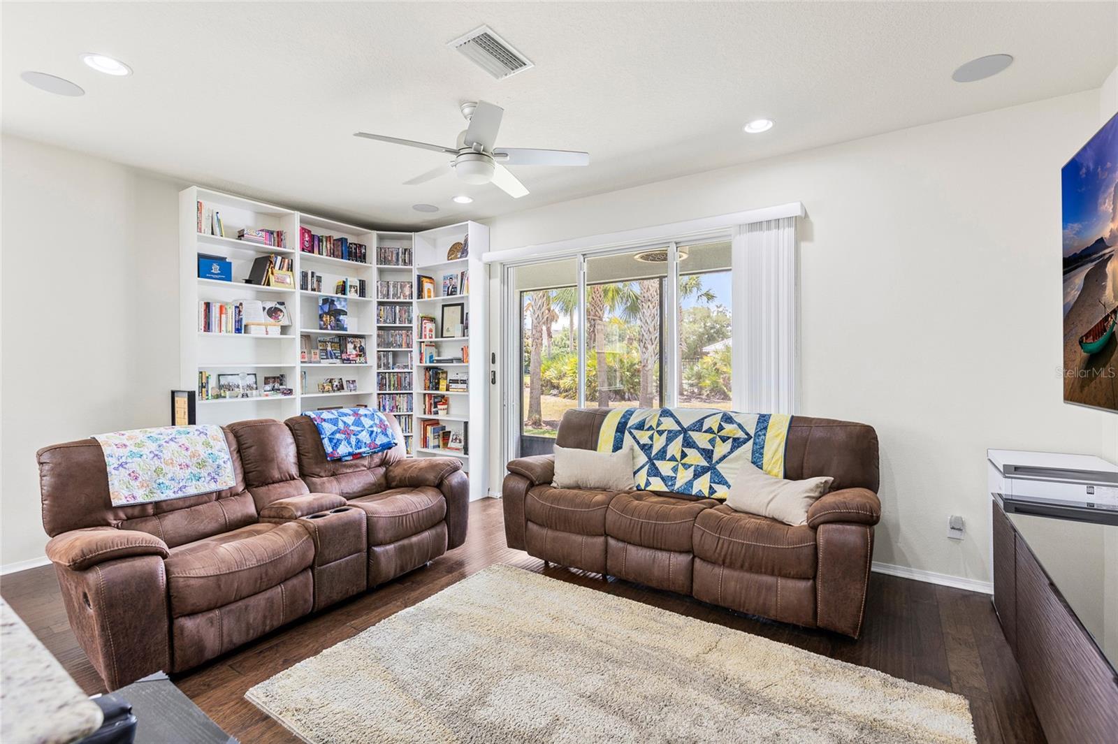 8738 TURNSTONE HAVEN PL, TAMPA, FL, 33619