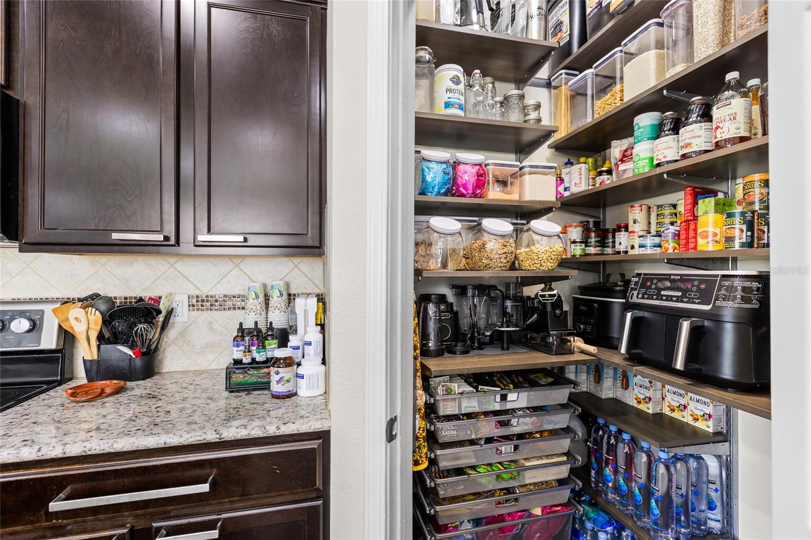 8738 TURNSTONE HAVEN PL, TAMPA, FL, 33619