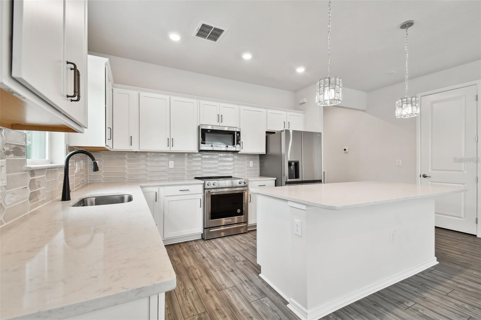 13144 PEACHLEAF AVE, RIVERVIEW, FL, 33579