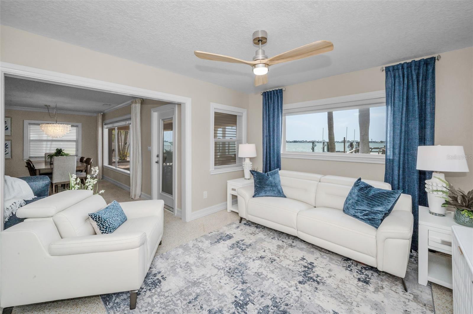 52 N PINE CIR, BELLEAIR, FL, 33756