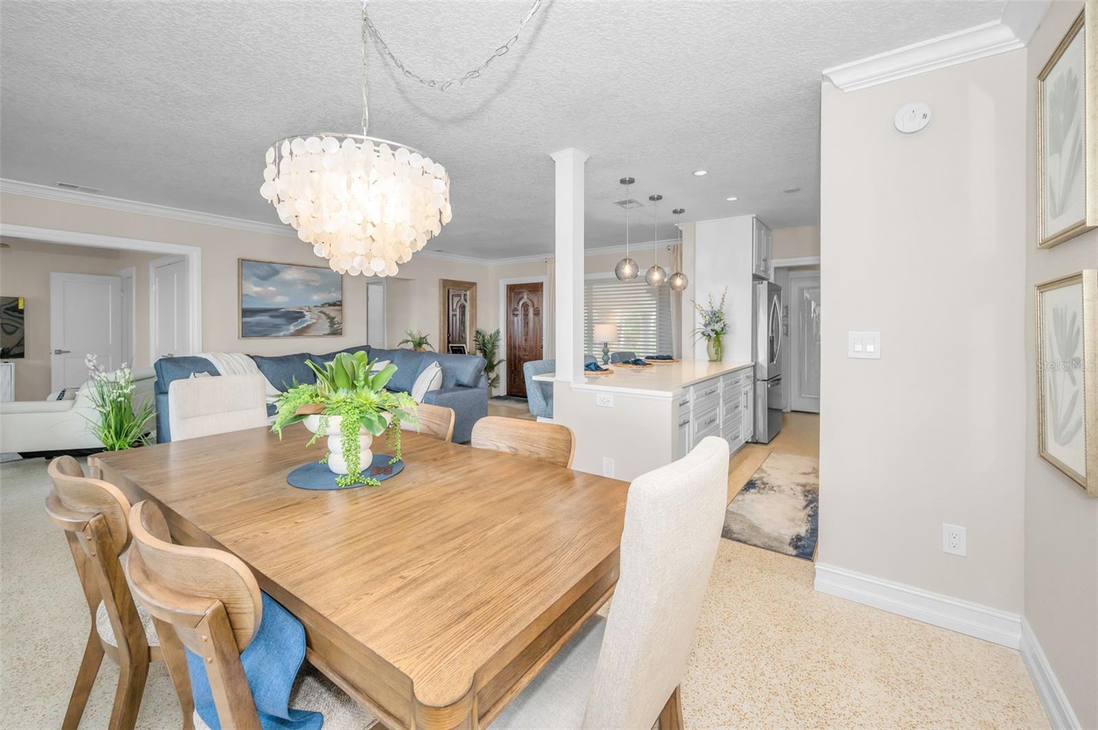 52 N PINE CIR, BELLEAIR, FL, 33756
