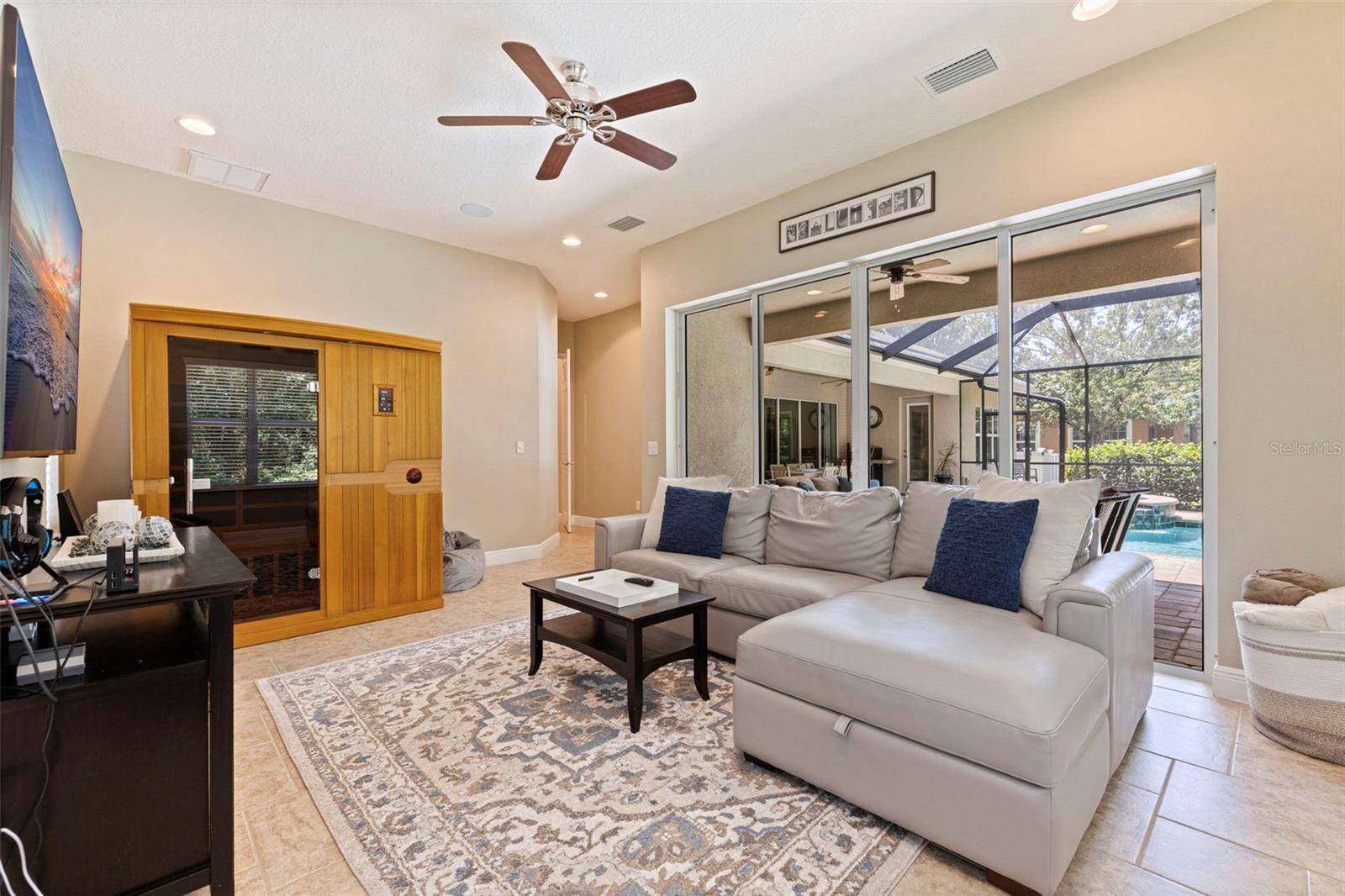 20214 OAK THORN WAY, TAMPA, FL, 33647