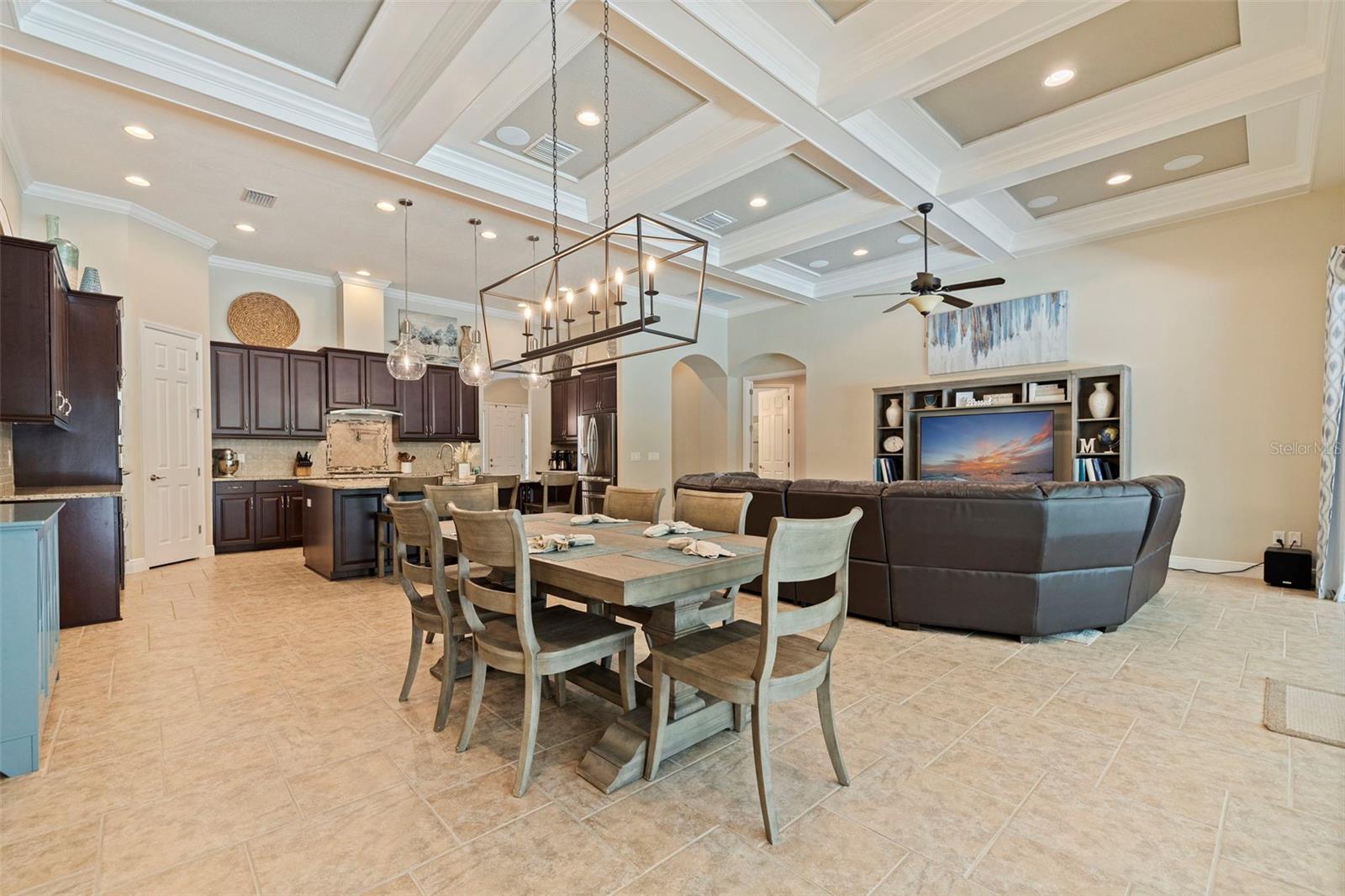 20214 OAK THORN WAY, TAMPA, FL, 33647