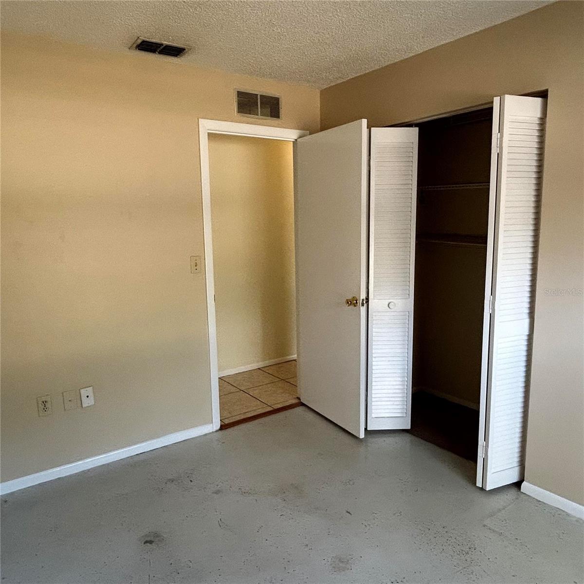 8907 WAYWARD CIR, HUDSON, FL, 34667
