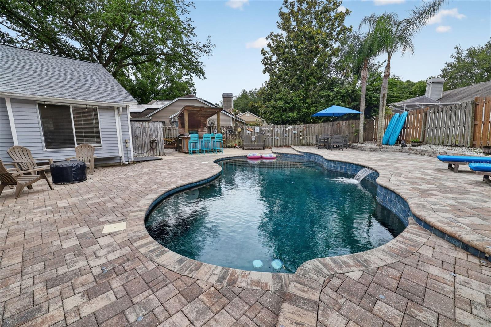 962 EDGEHILL DR, PALM HARBOR, FL, 34684