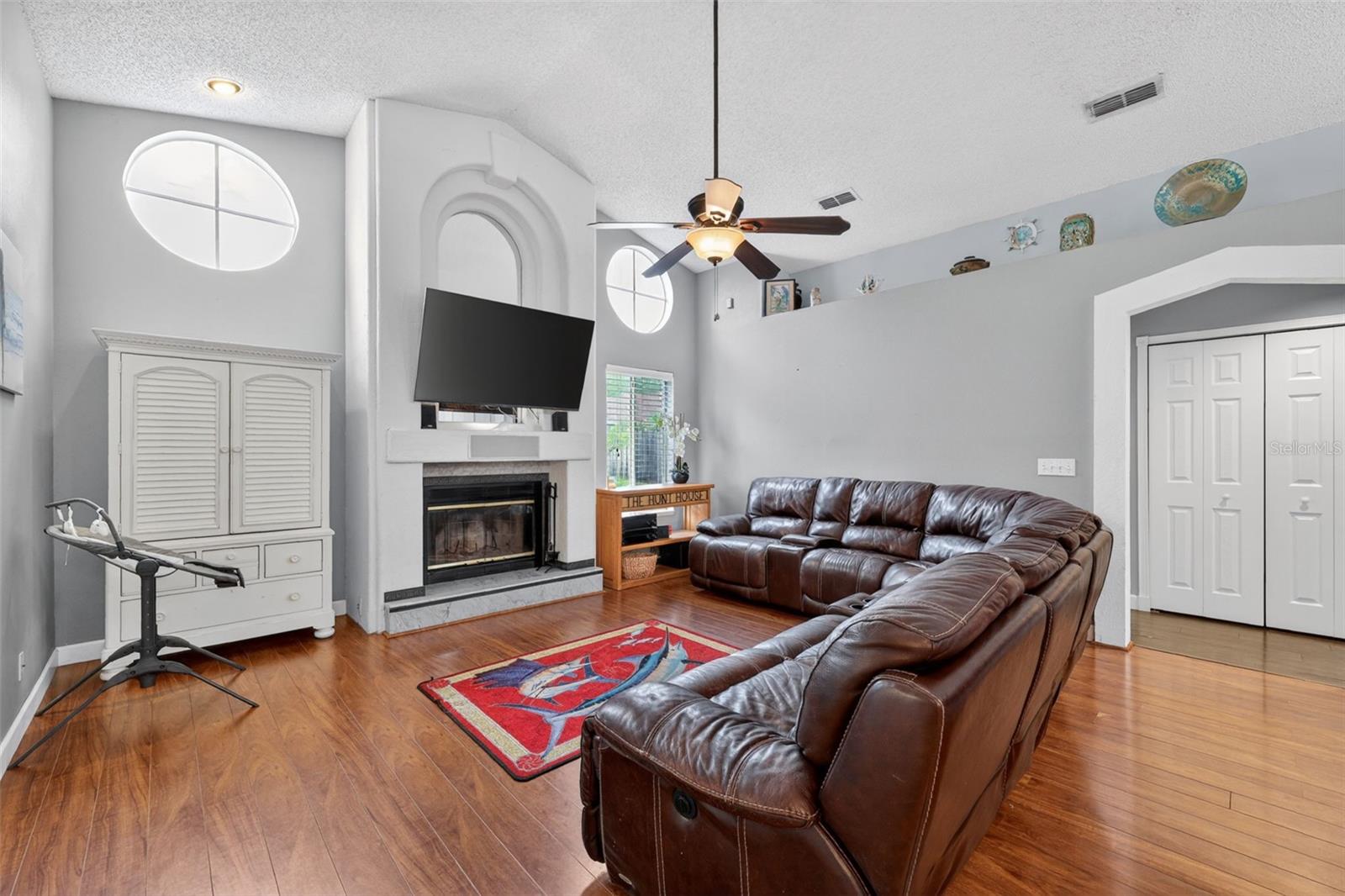 962 EDGEHILL DR, PALM HARBOR, FL, 34684