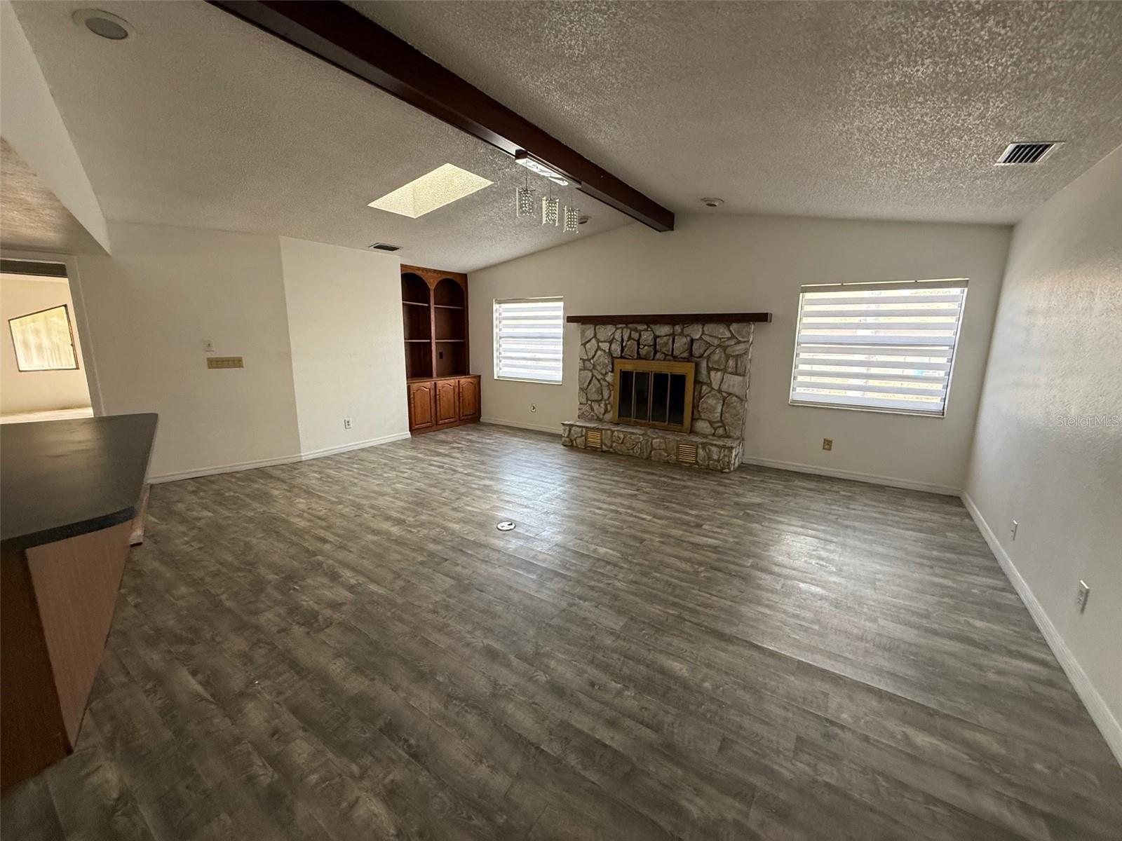 5312 SUWANNEE RD, WEEKI WACHEE, FL, 34607