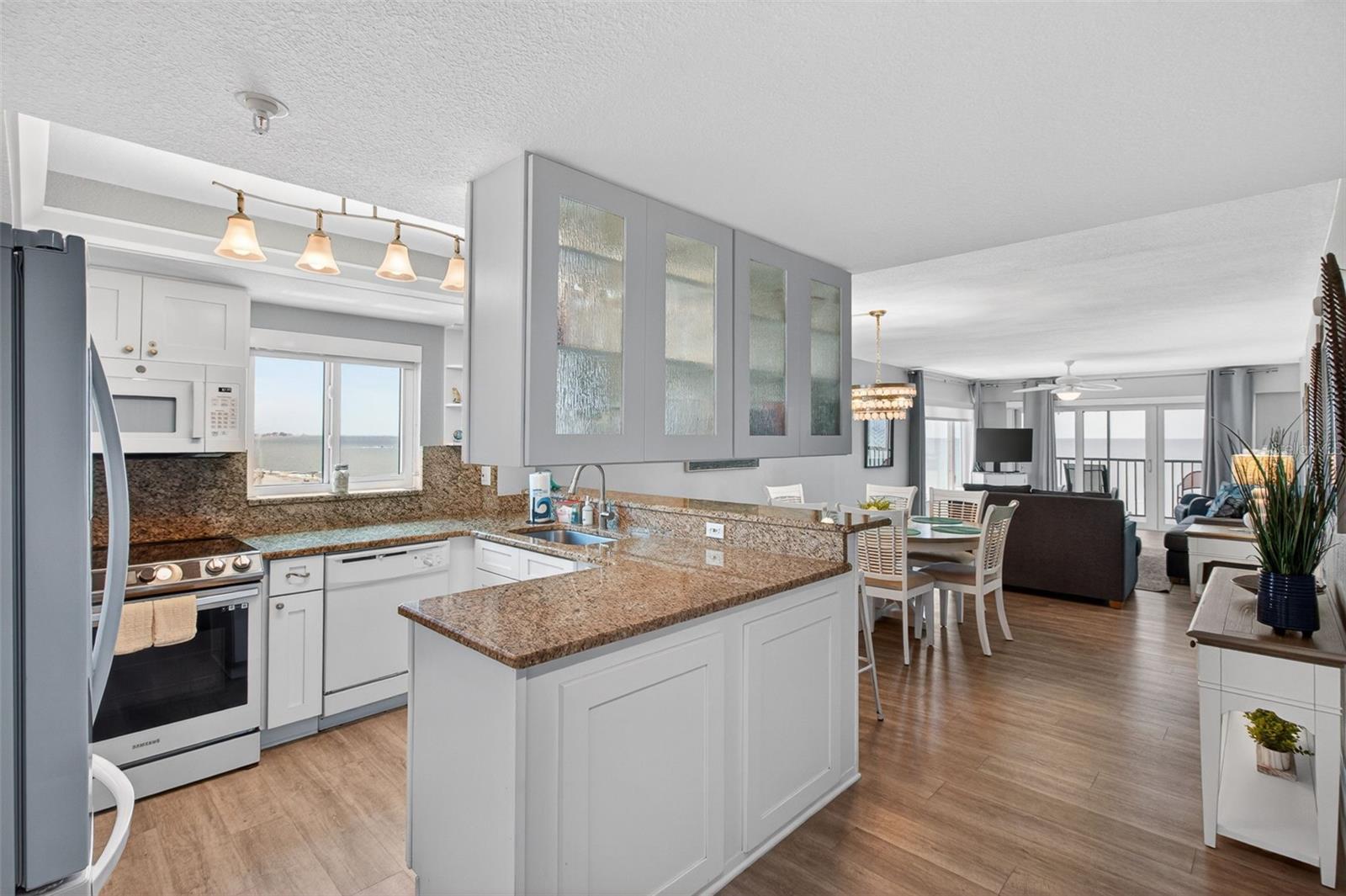 14600 GULF BLVD #401, MADEIRA BEACH, FL, 33708