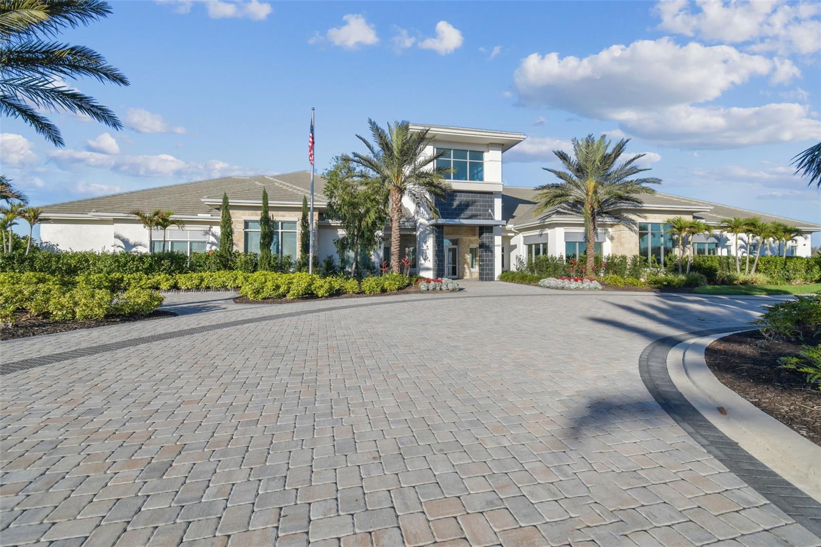 4647 GAROFALO RD, WESLEY CHAPEL, FL, 33543