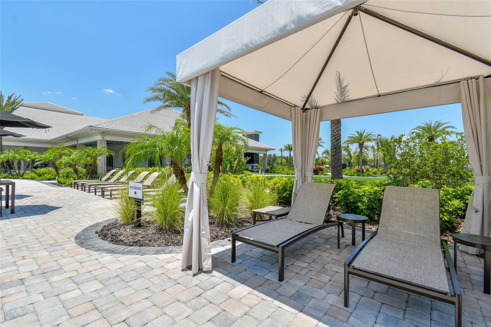4647 GAROFALO RD, WESLEY CHAPEL, FL, 33543