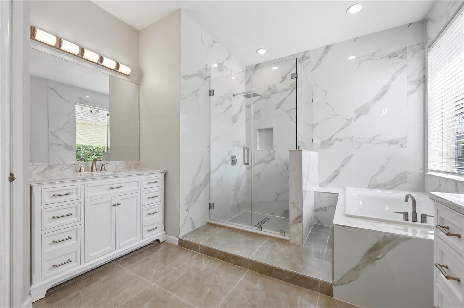 353 PLUMOSO LOOP, DAVENPORT, FL, 33897