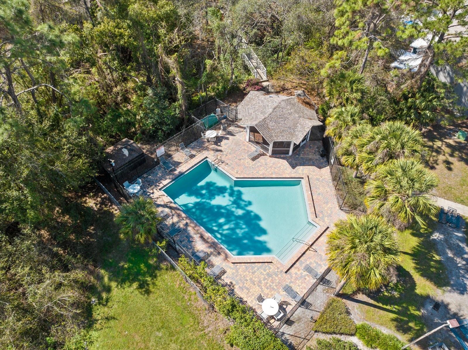 4258 E WEEPING WILLOW CIR, WINTER SPRINGS, FL, 32708