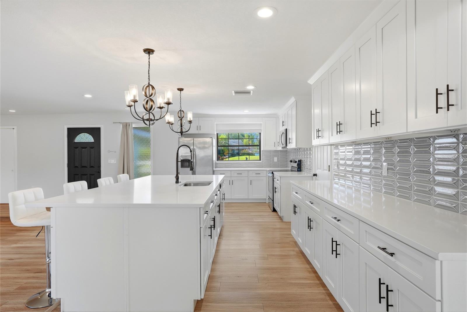 1349 VIEWTOP DR, CLEARWATER, FL, 33764