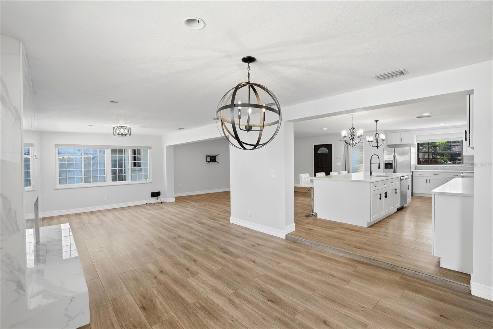 1349 VIEWTOP DR, CLEARWATER, FL, 33764