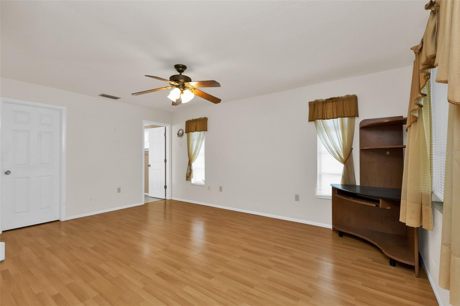 21492 LANDIS AVE, PORT CHARLOTTE, FL, 33954