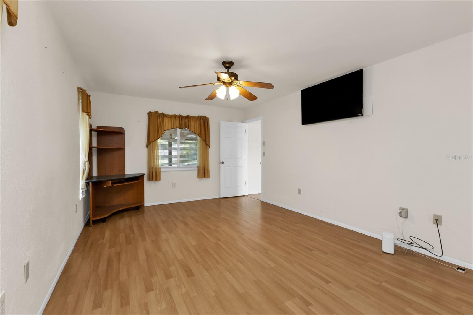 21492 LANDIS AVE, PORT CHARLOTTE, FL, 33954