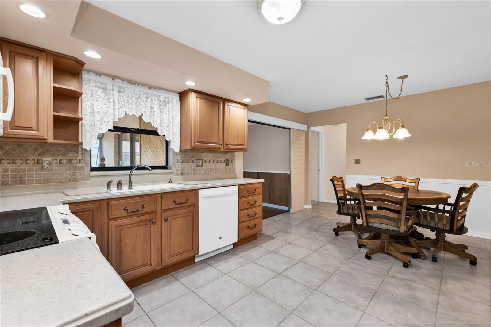 21492 LANDIS AVE, PORT CHARLOTTE, FL, 33954