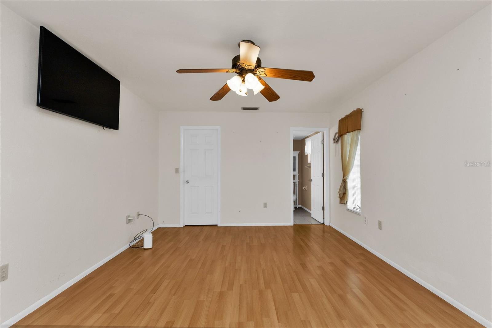 21492 LANDIS AVE, PORT CHARLOTTE, FL, 33954