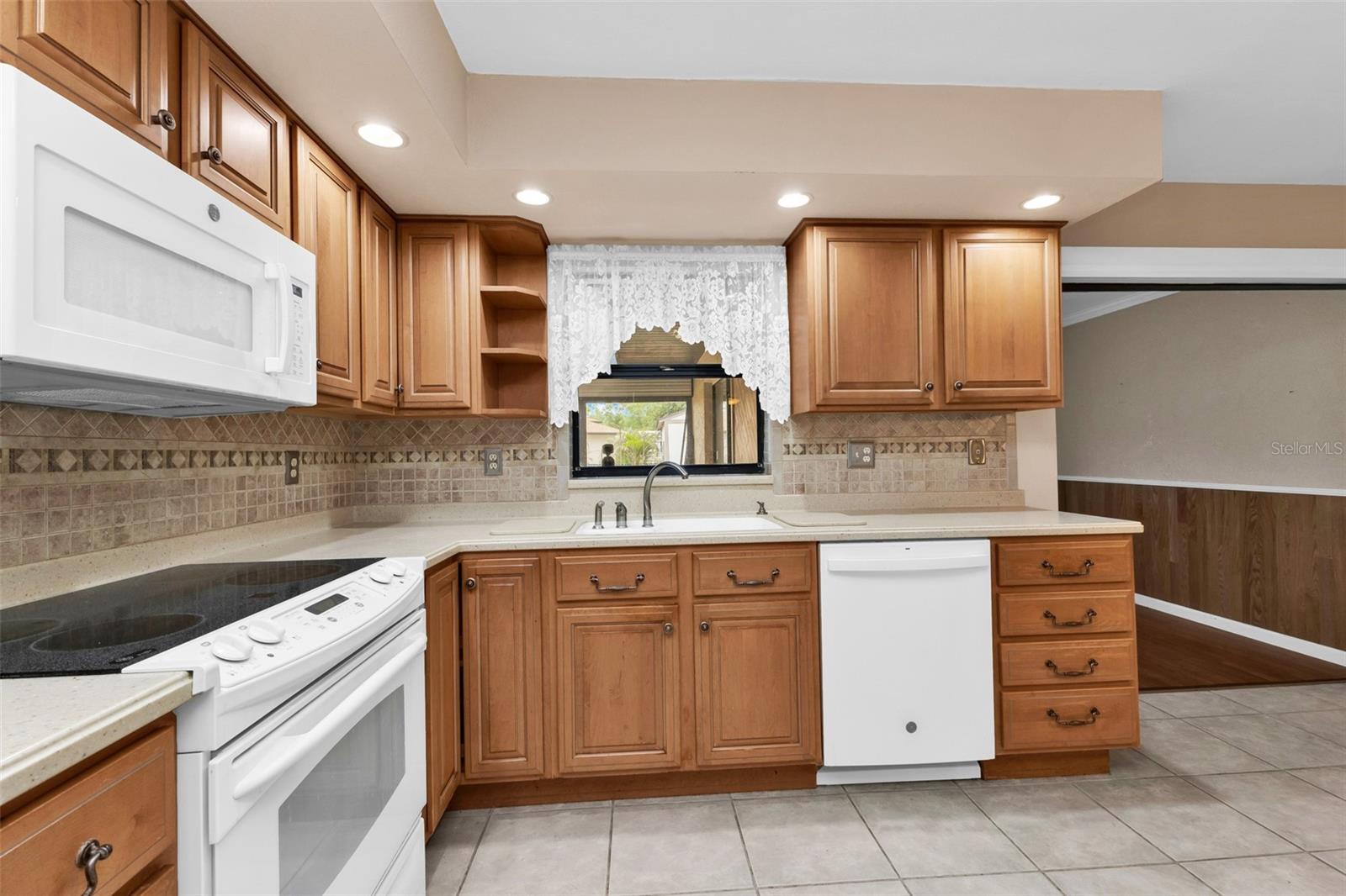 21492 LANDIS AVE, PORT CHARLOTTE, FL, 33954