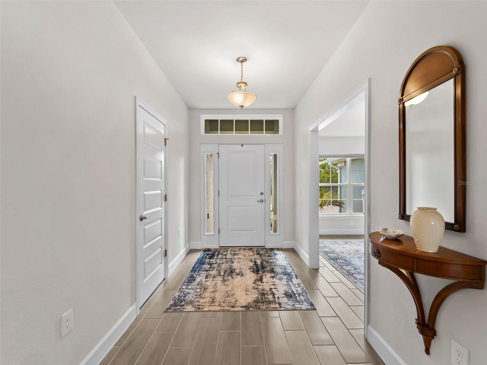 15712 ALDAMA CIR, PORT CHARLOTTE, FL, 33981