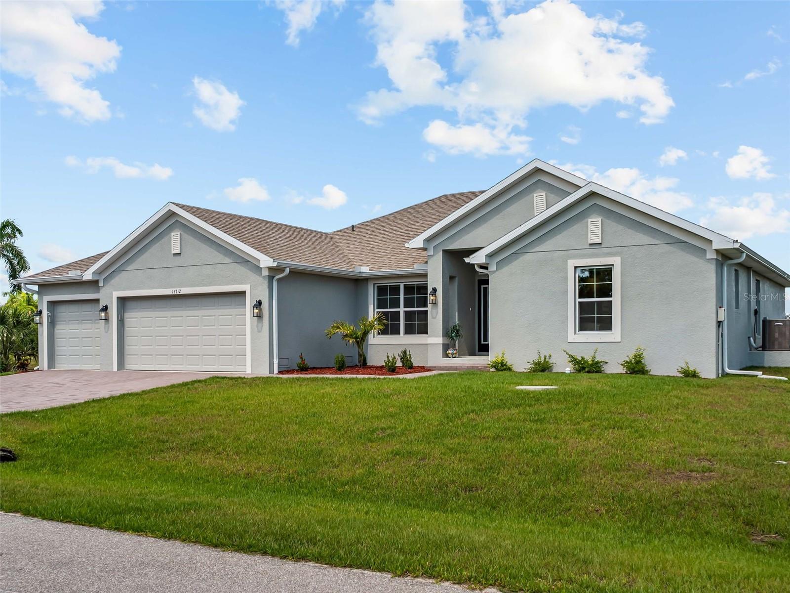 15712 ALDAMA CIR, PORT CHARLOTTE, FL, 33981