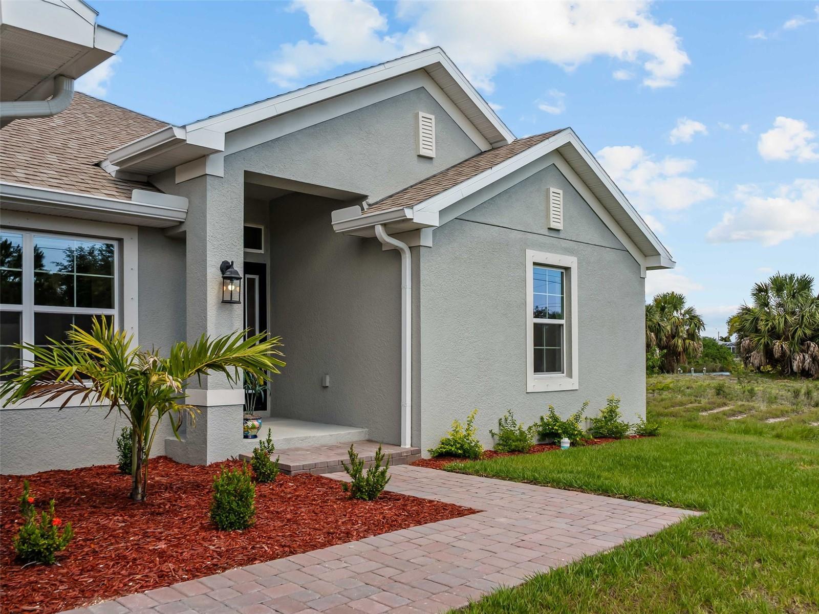 15712 ALDAMA CIR, PORT CHARLOTTE, FL, 33981