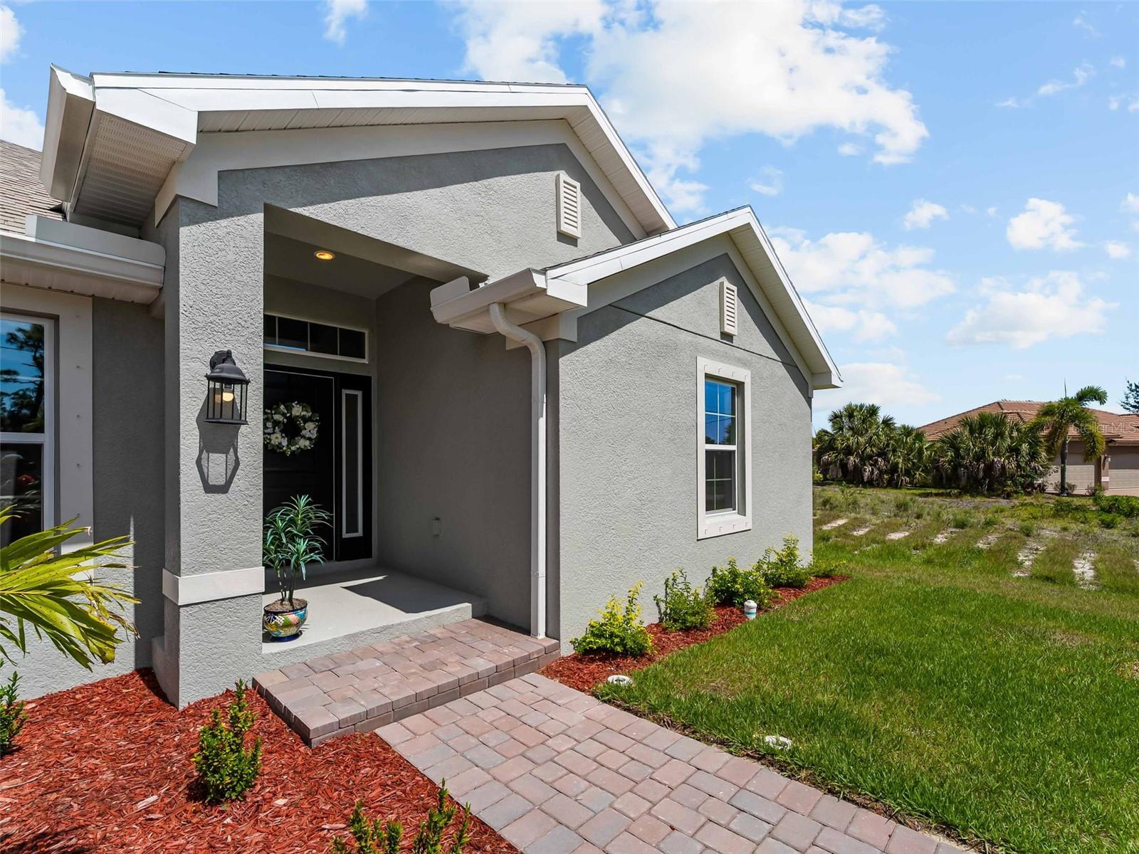 15712 ALDAMA CIR, PORT CHARLOTTE, FL, 33981