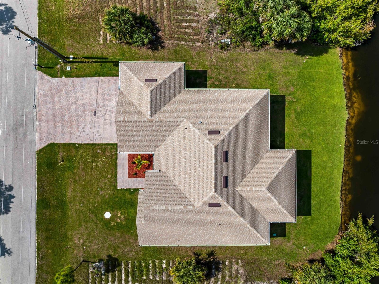 15712 ALDAMA CIR, PORT CHARLOTTE, FL, 33981