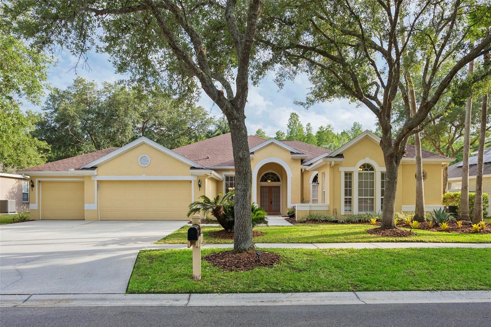 5306 REFLECTIONS BLVD, LUTZ, FL, 33558
