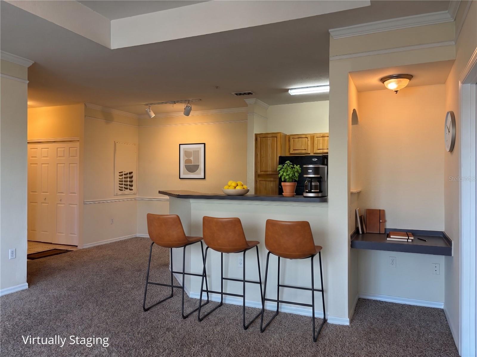 6663 QUEENS BOROUGH AVE #303, ORLANDO, FL, 32835