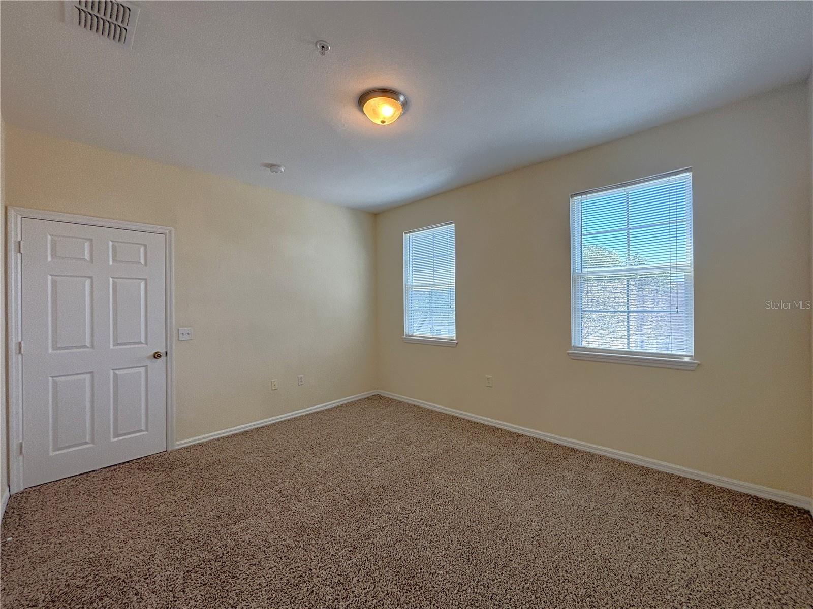 6663 QUEENS BOROUGH AVE #303, ORLANDO, FL, 32835