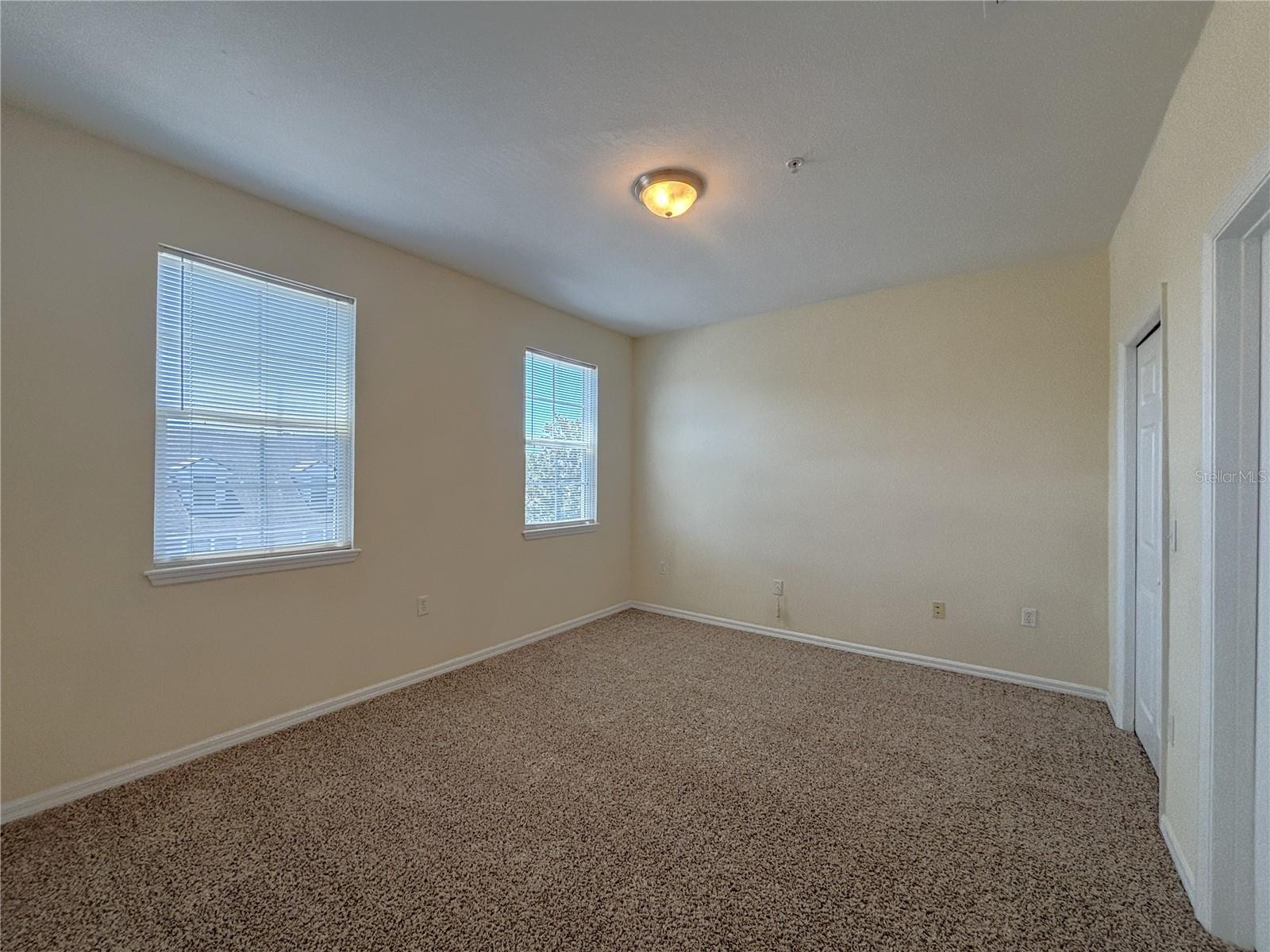 6663 QUEENS BOROUGH AVE #303, ORLANDO, FL, 32835