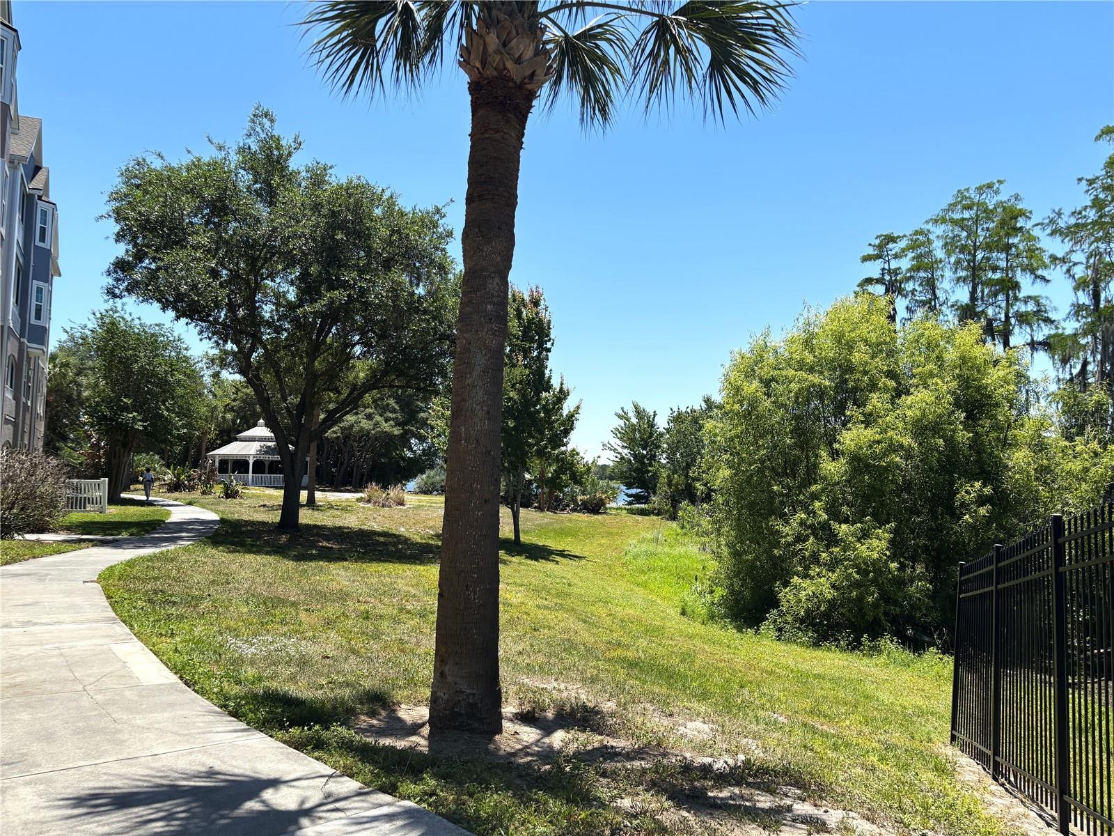 6663 QUEENS BOROUGH AVE #303, ORLANDO, FL, 32835