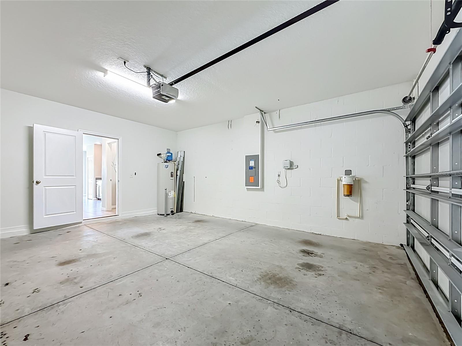 7405 EVENING PRIMROSE CT, TAMPA, FL, 33619