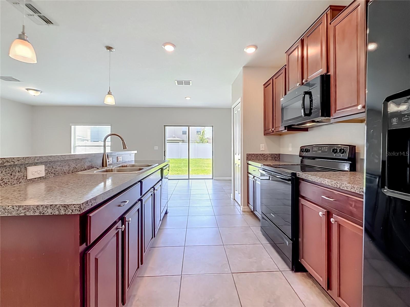 7405 EVENING PRIMROSE CT, TAMPA, FL, 33619