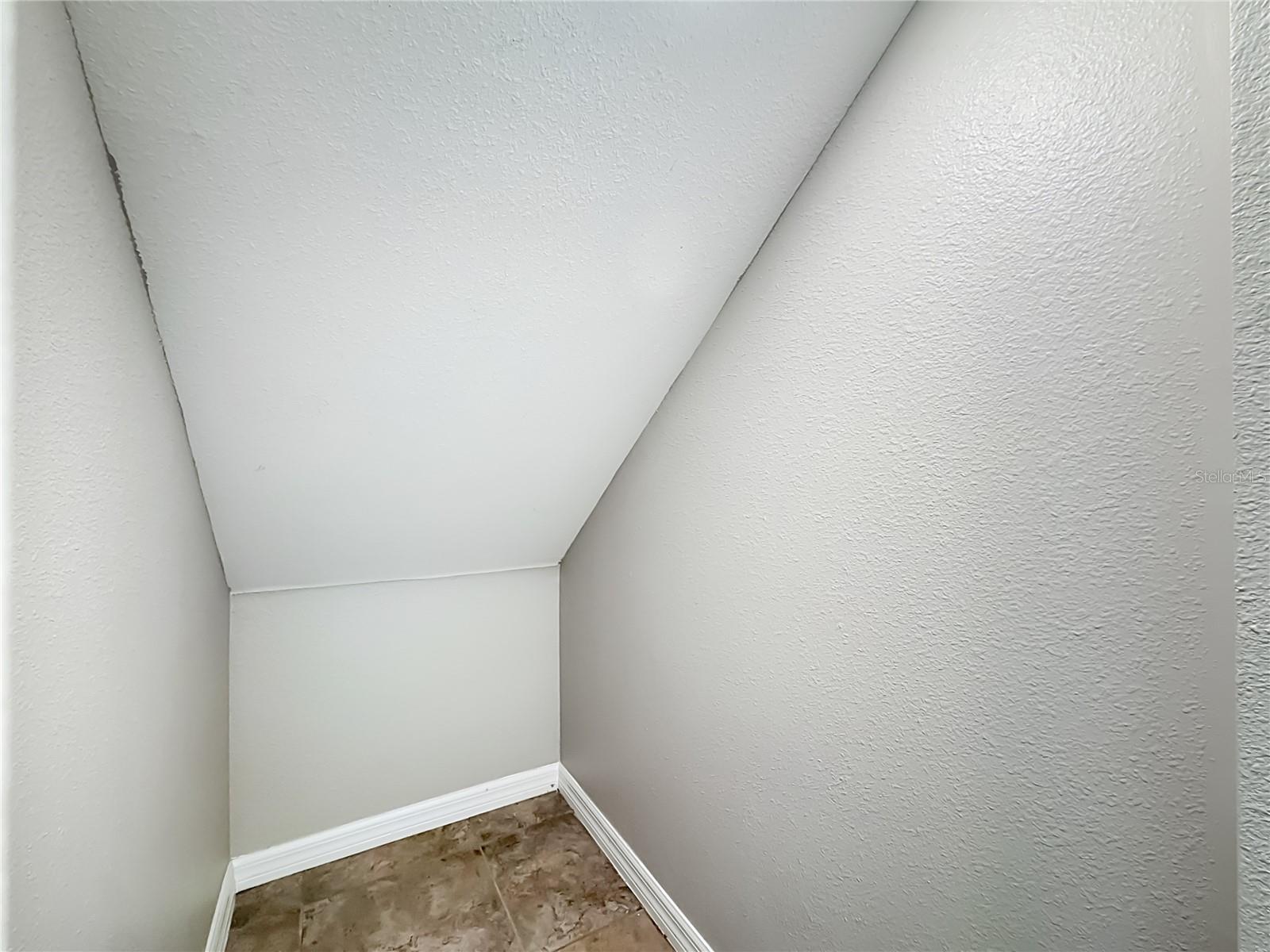 7405 EVENING PRIMROSE CT, TAMPA, FL, 33619