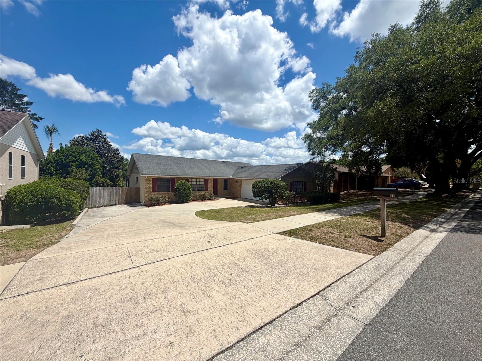 37 HOLLOW BRANCH RD, APOPKA, FL, 32703