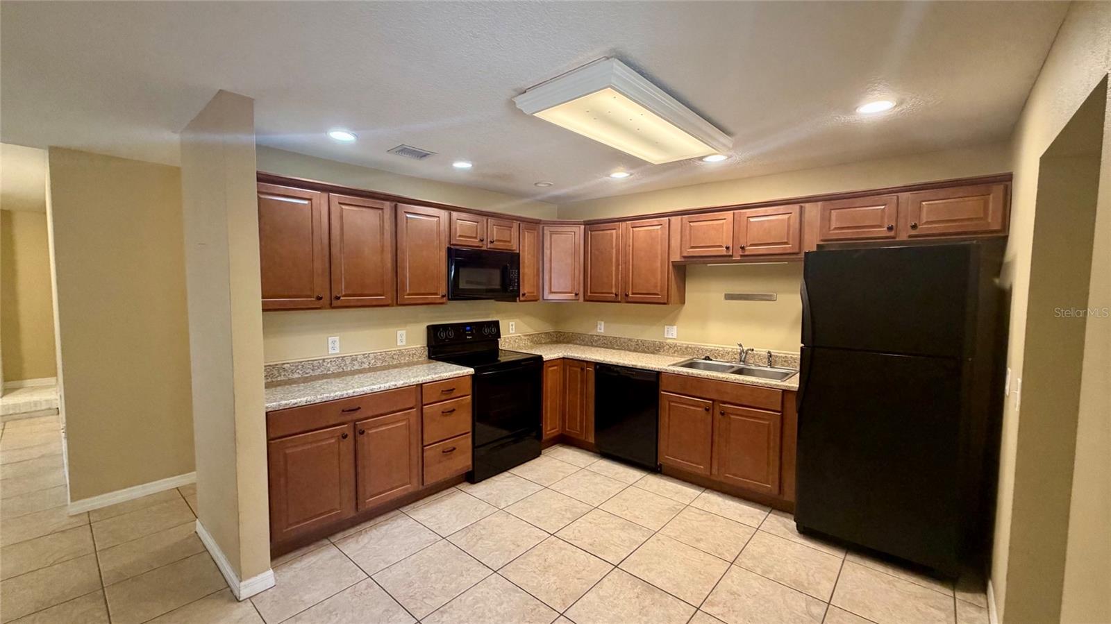 37 HOLLOW BRANCH RD, APOPKA, FL, 32703