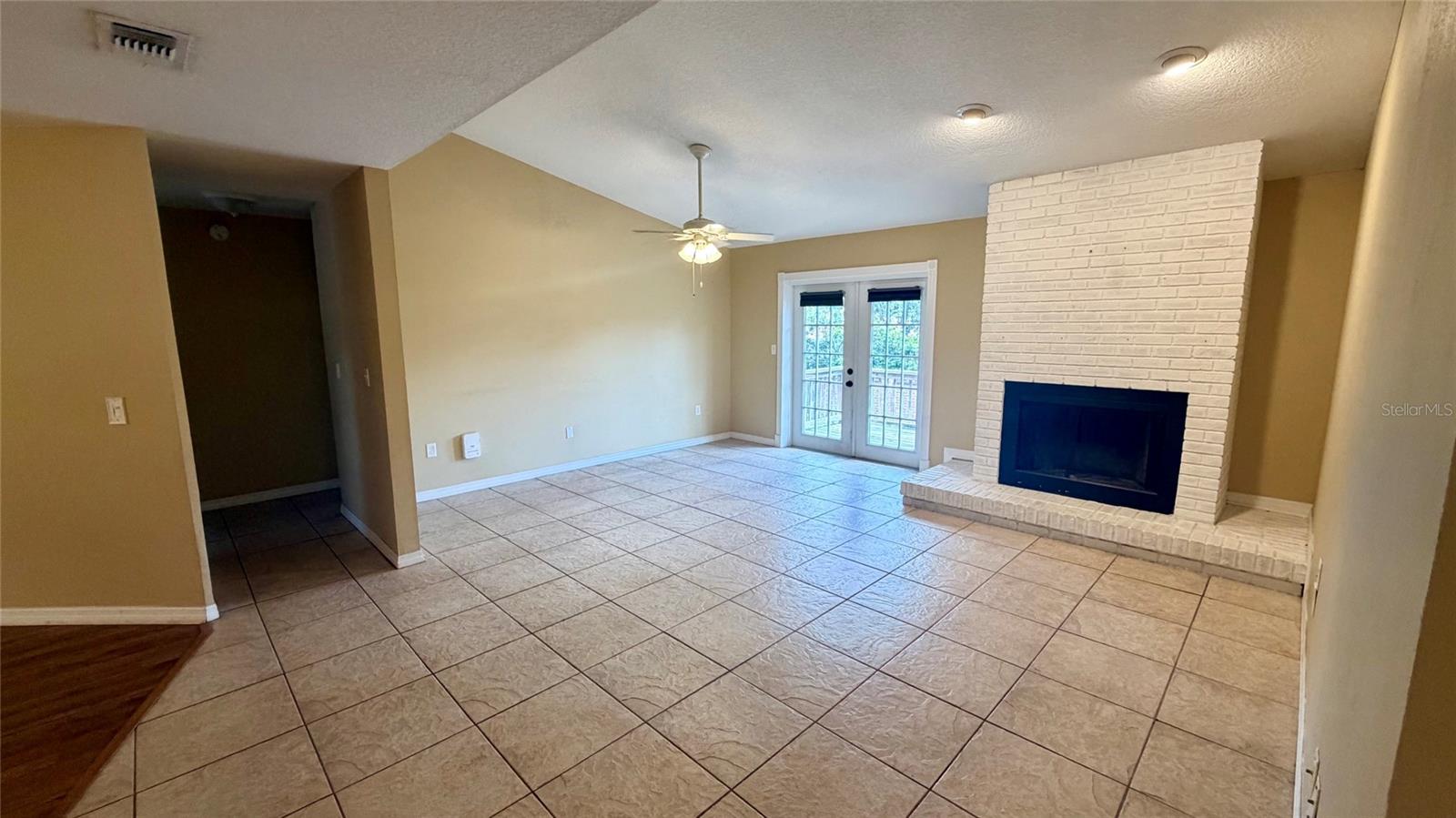 37 HOLLOW BRANCH RD, APOPKA, FL, 32703