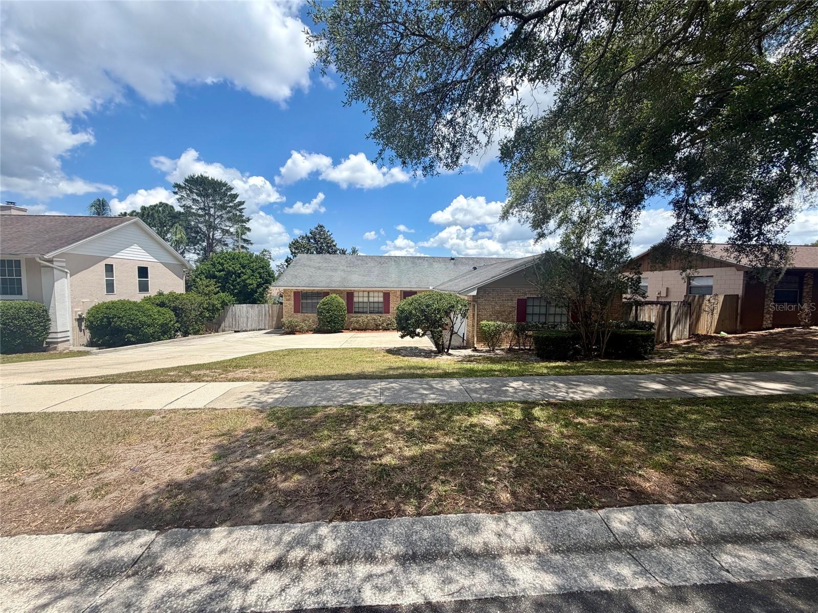 37 HOLLOW BRANCH RD, APOPKA, FL, 32703
