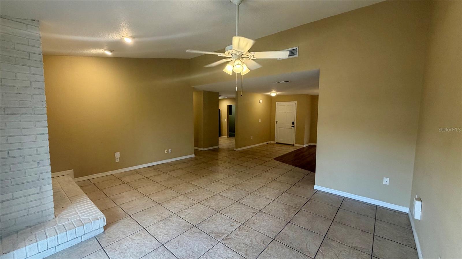 37 HOLLOW BRANCH RD, APOPKA, FL, 32703