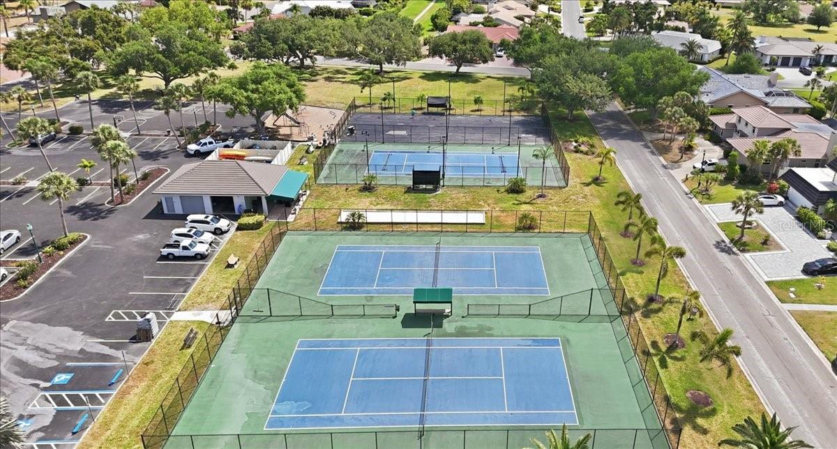 272 FOUR KNOT LN, OSPREY, FL, 34229