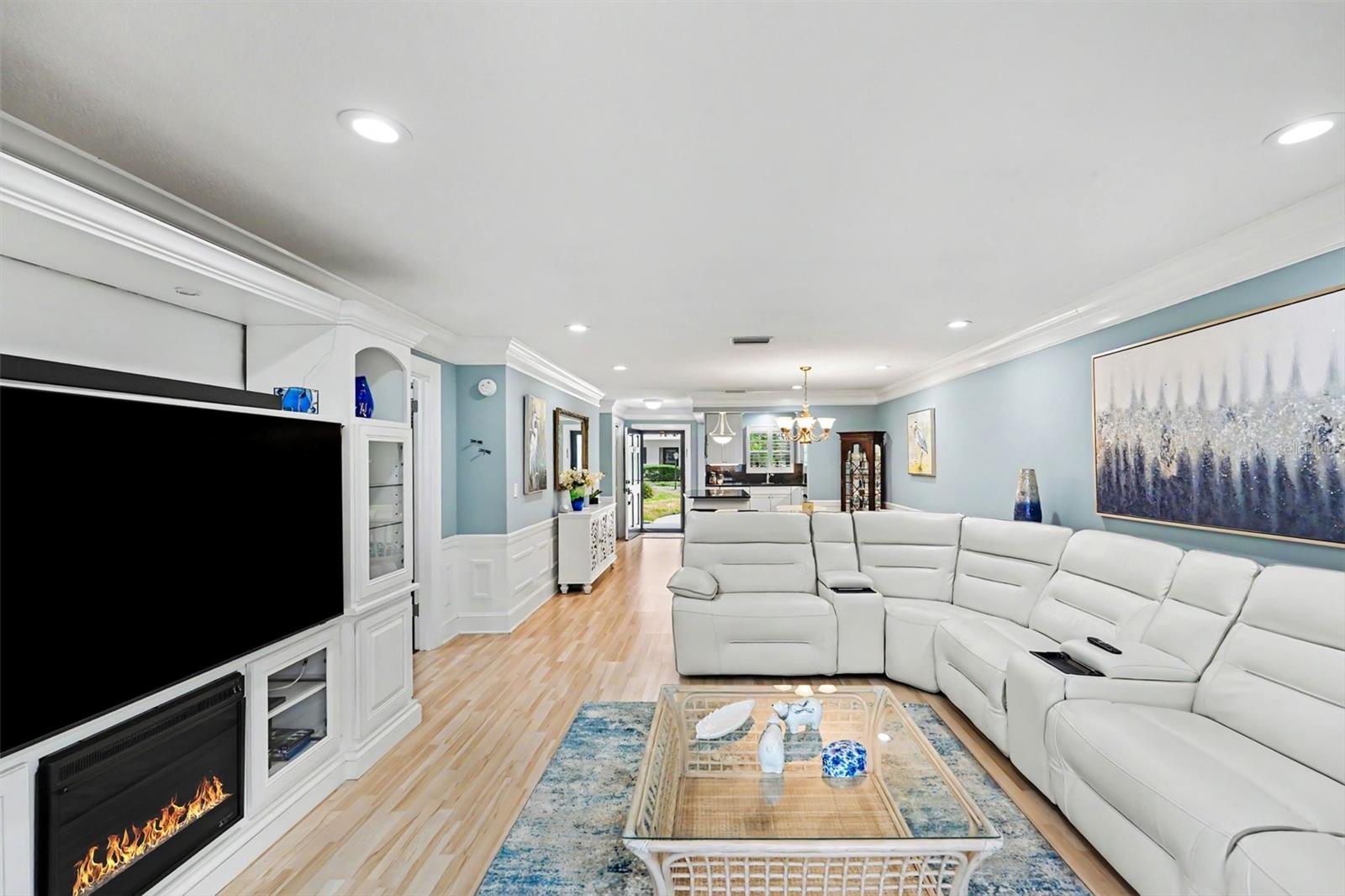 139 BLUFF VIEW DR #104, BELLEAIR BLUFFS, FL, 33770