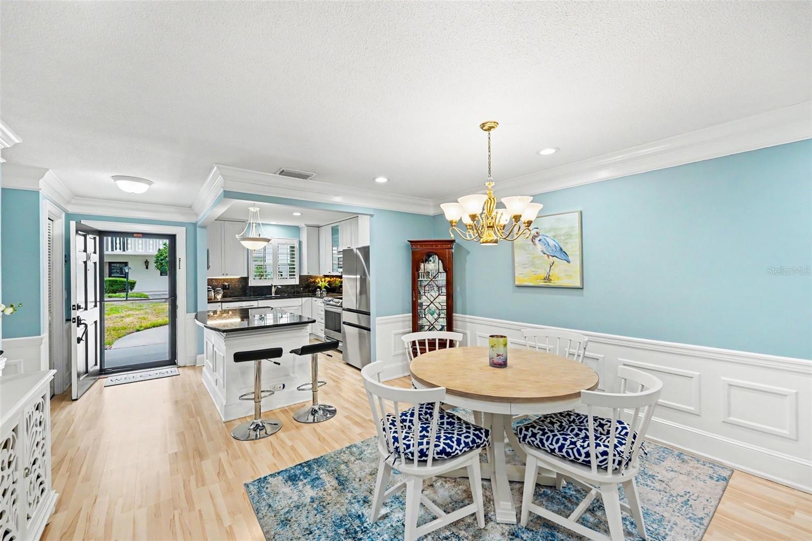 139 BLUFF VIEW DR #104, BELLEAIR BLUFFS, FL, 33770