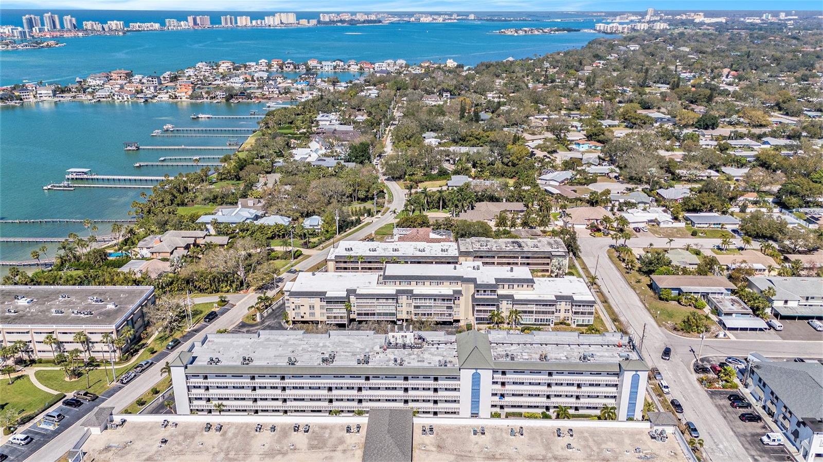 139 BLUFF VIEW DR #104, BELLEAIR BLUFFS, FL, 33770