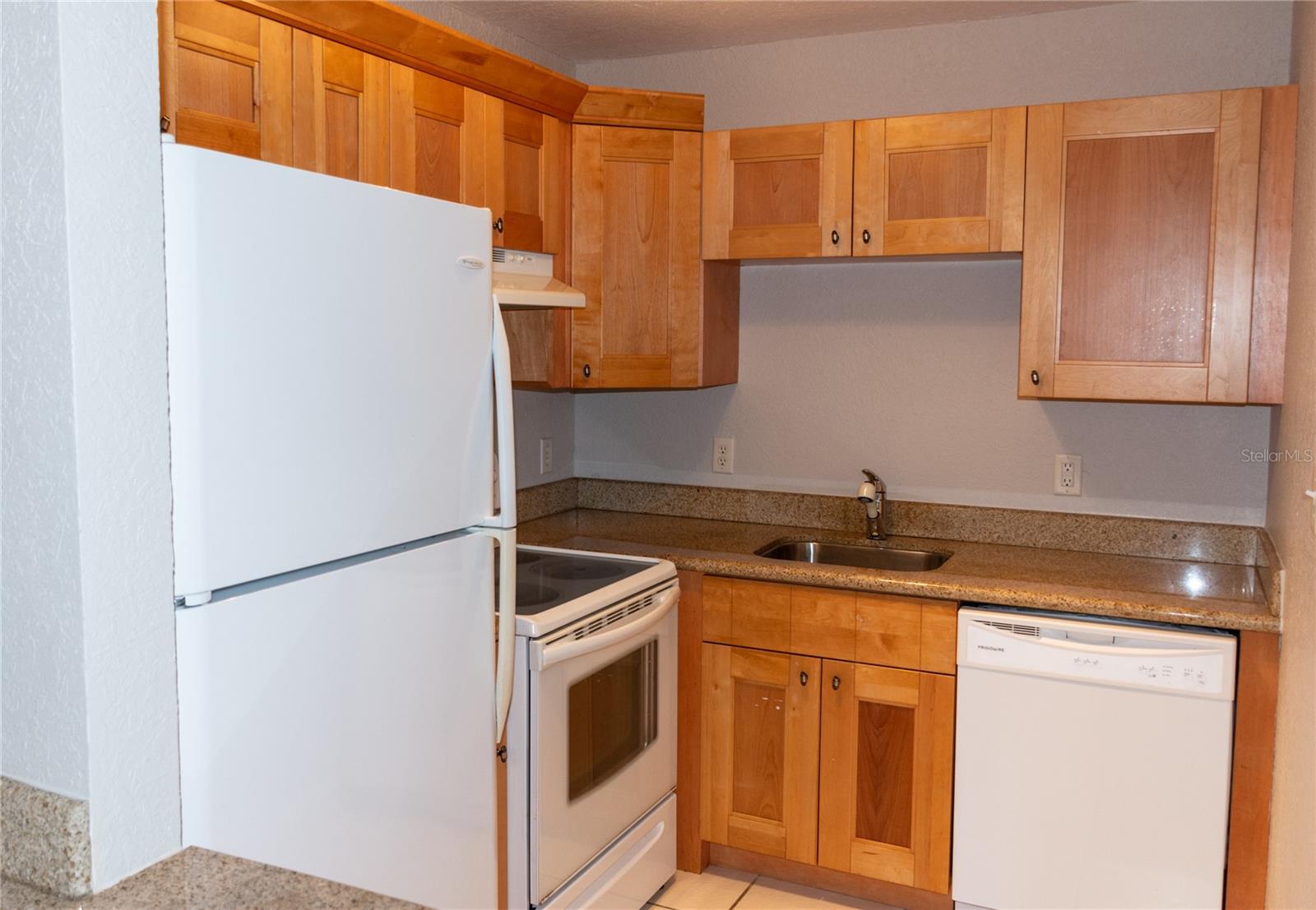 NEPTUNE GARDENS CONDO, TAMPA, FL, 33629