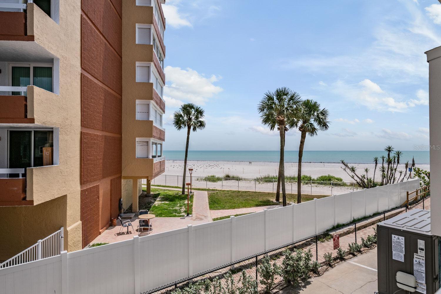 17960 GULF BLVD #121, REDINGTON SHORES, FL, 33708