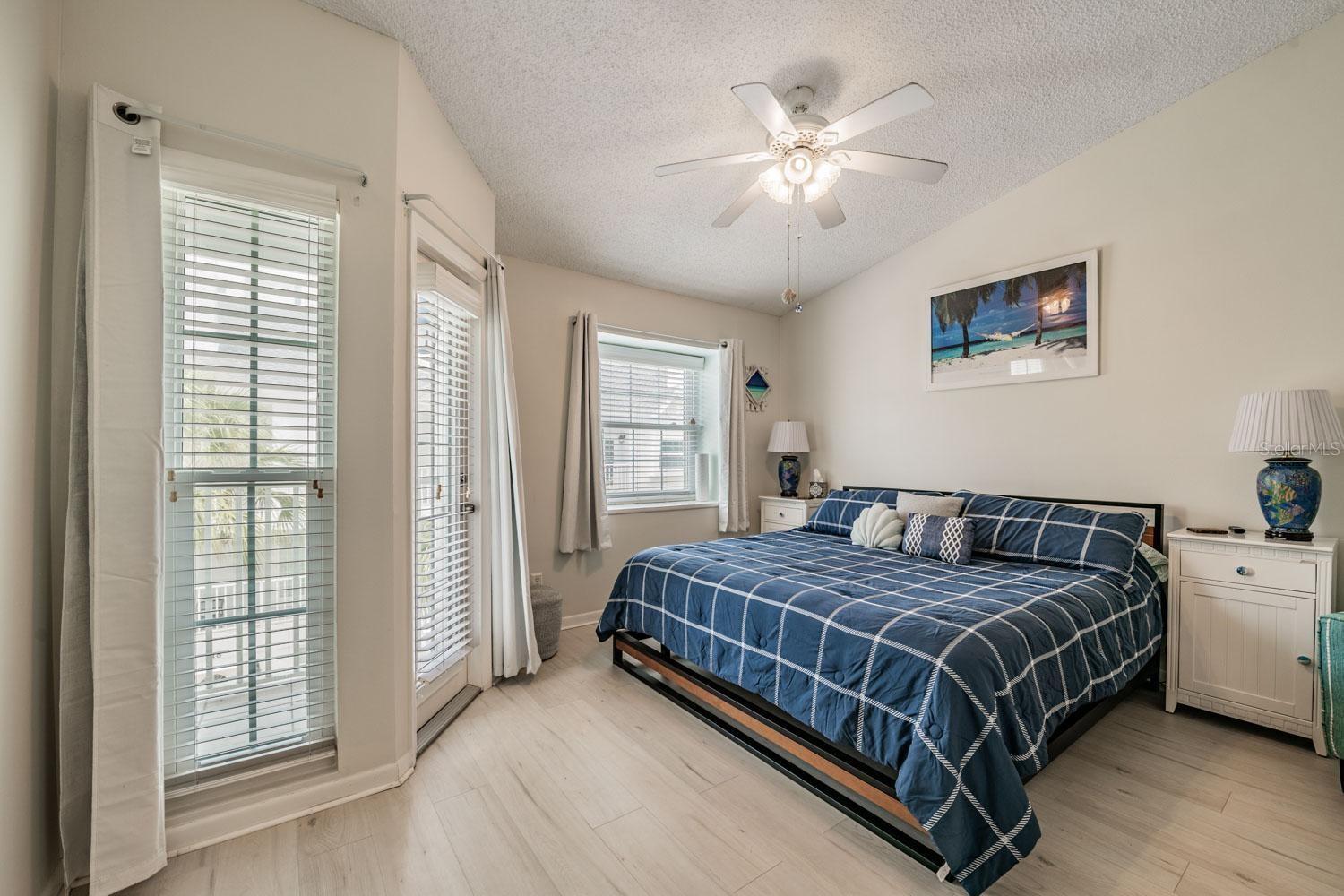 17960 GULF BLVD #121, REDINGTON SHORES, FL, 33708
