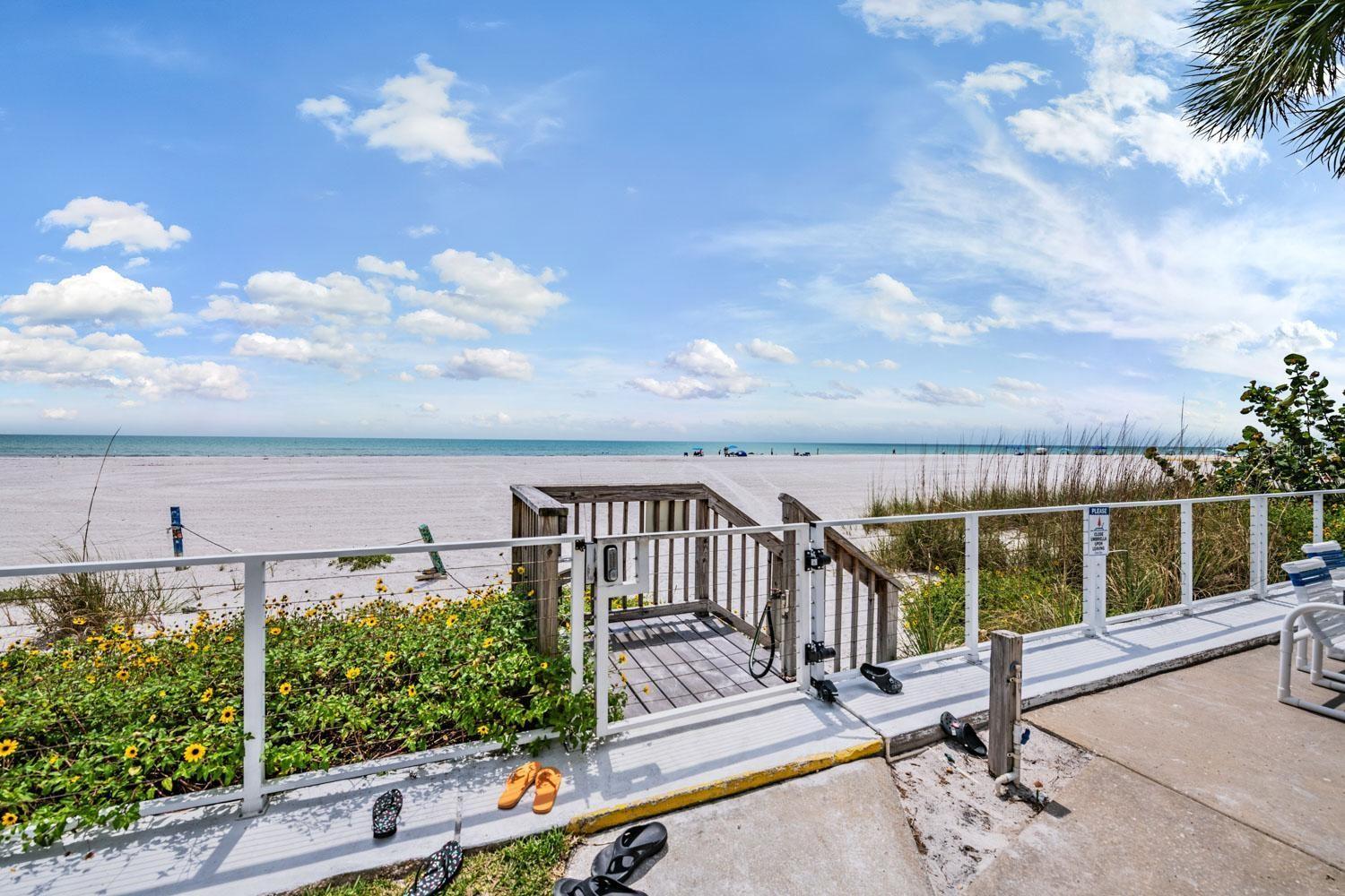 17960 GULF BLVD #121, REDINGTON SHORES, FL, 33708